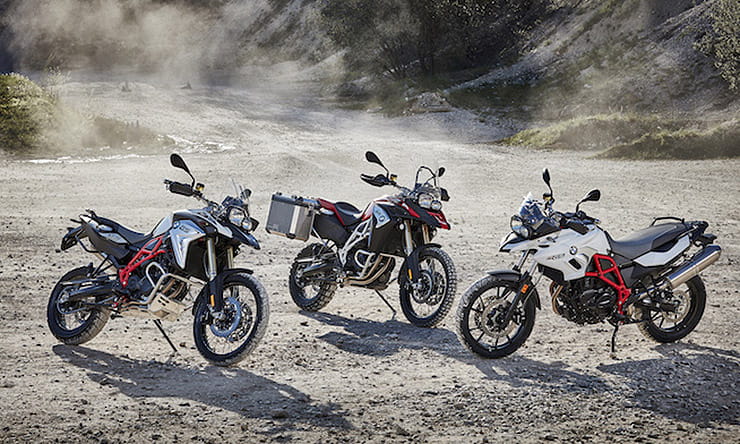 Read BikeSocial's review & buying guide of the BMW F700 GS / F800 GS (2013-2018). The pros, cons, specs and more so you have the information you need.